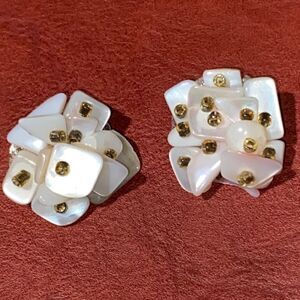 Vintage White Geometric Beaded Clip On Earrings